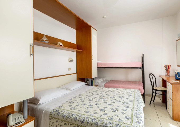media.Slide-Camere-3-Hotel-Luana-Riccione