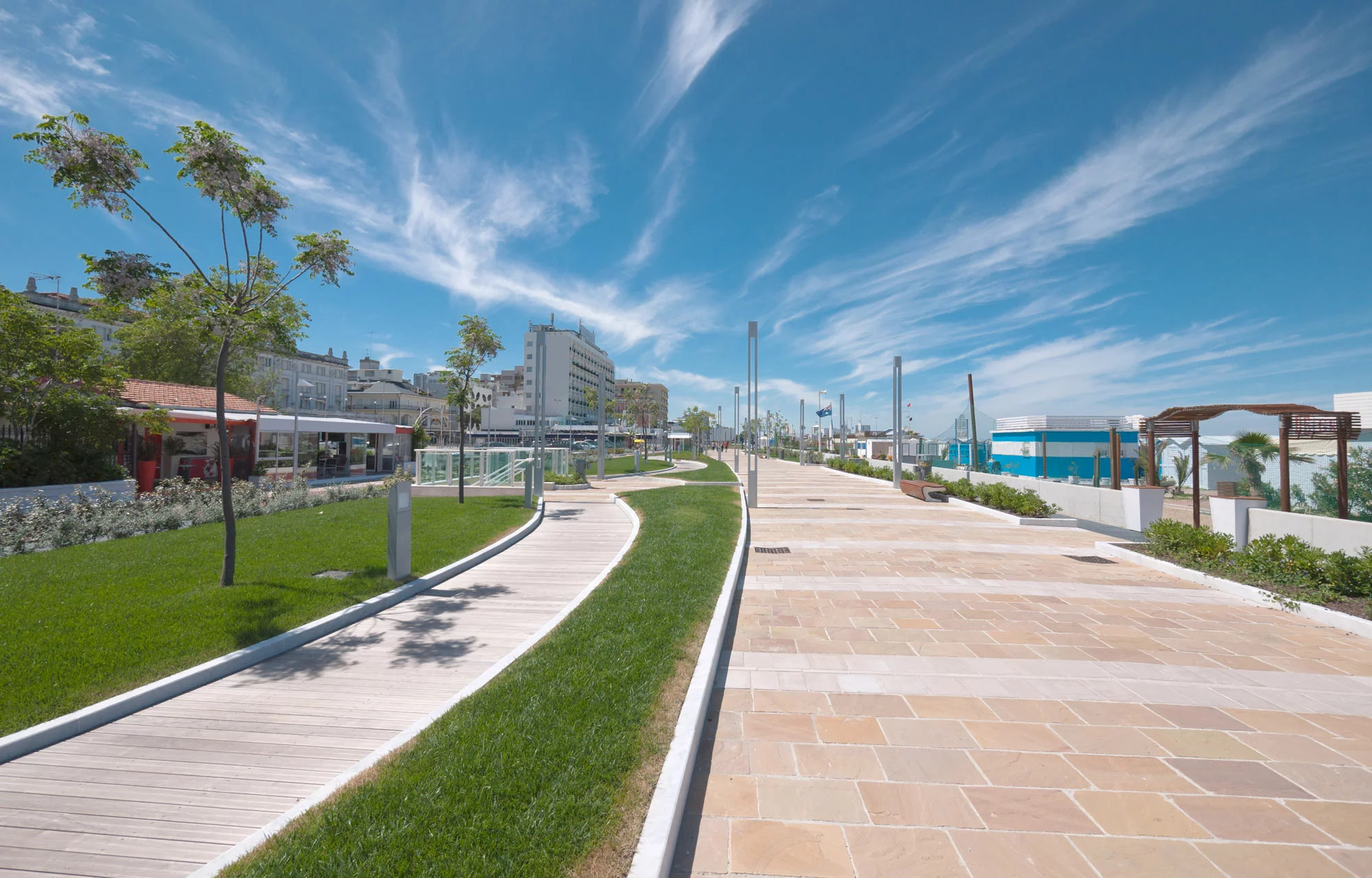 media.Slide-Dove-Siamo-2-Hotel-Luana-Riccione